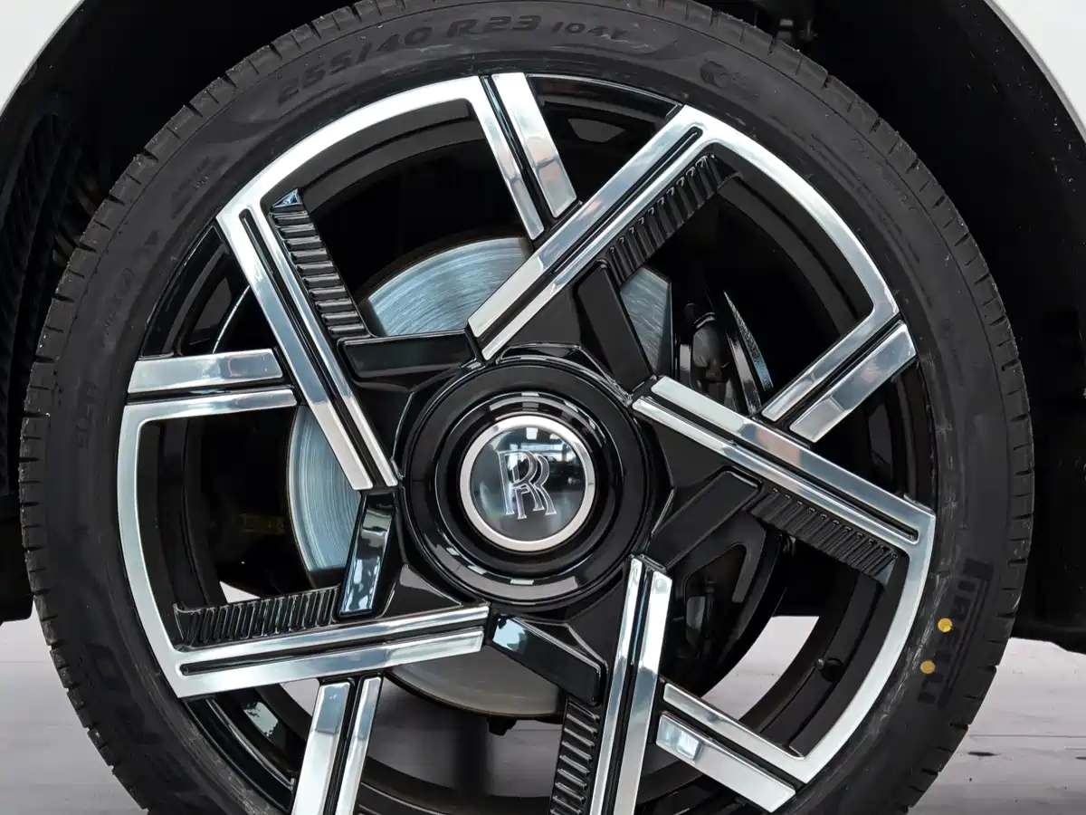 Rolls-Royce Cullinan 2020 2018 4-Seater Version
