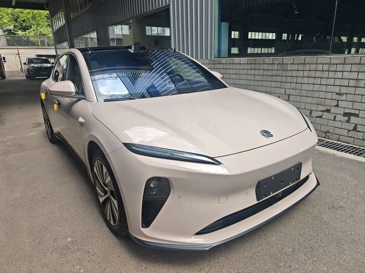 2025 NIO ET5