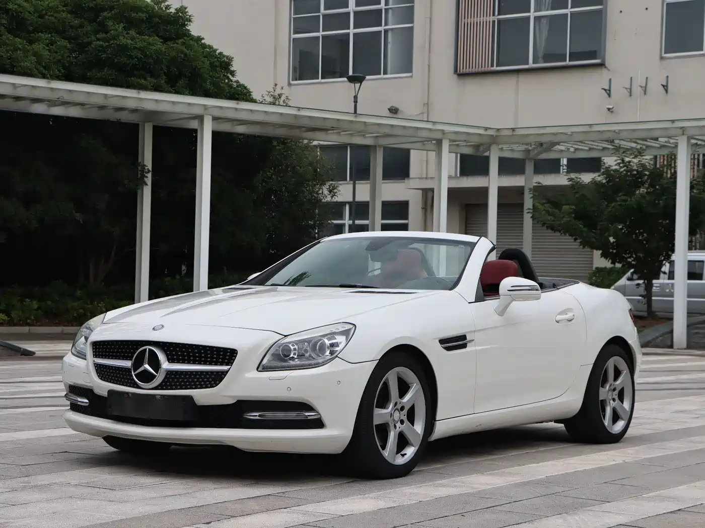 Mercedes-Benz SLK-Class 2011 SLK 200 Fashion
