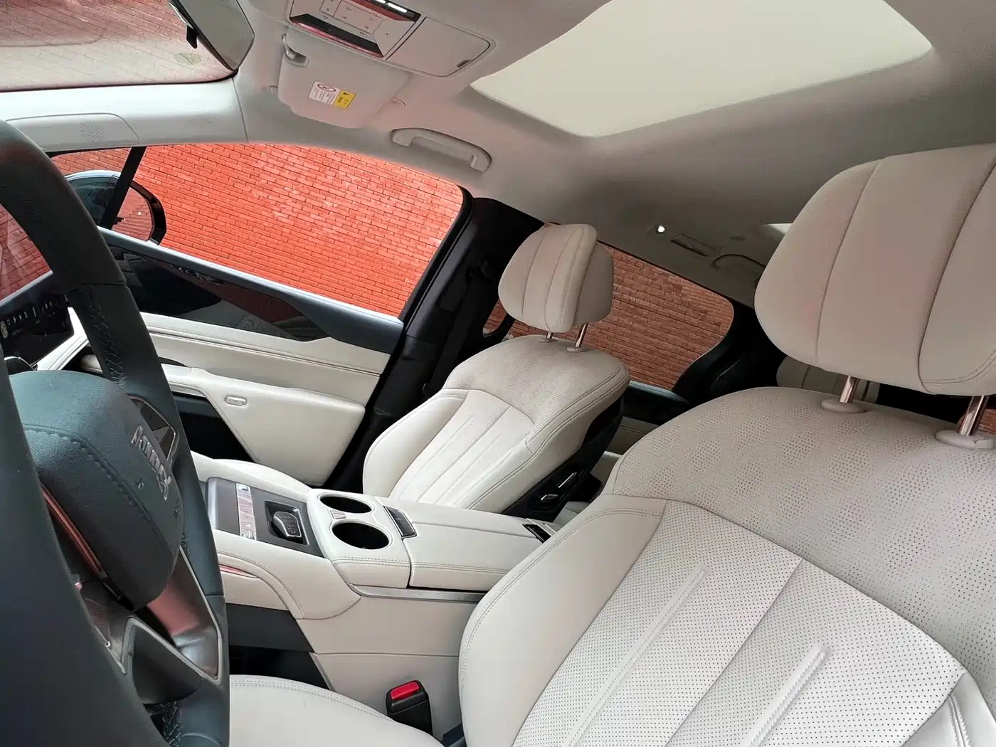 BYD Xia 2025 2025 DM-i 1.5T 180km Surpass Edition