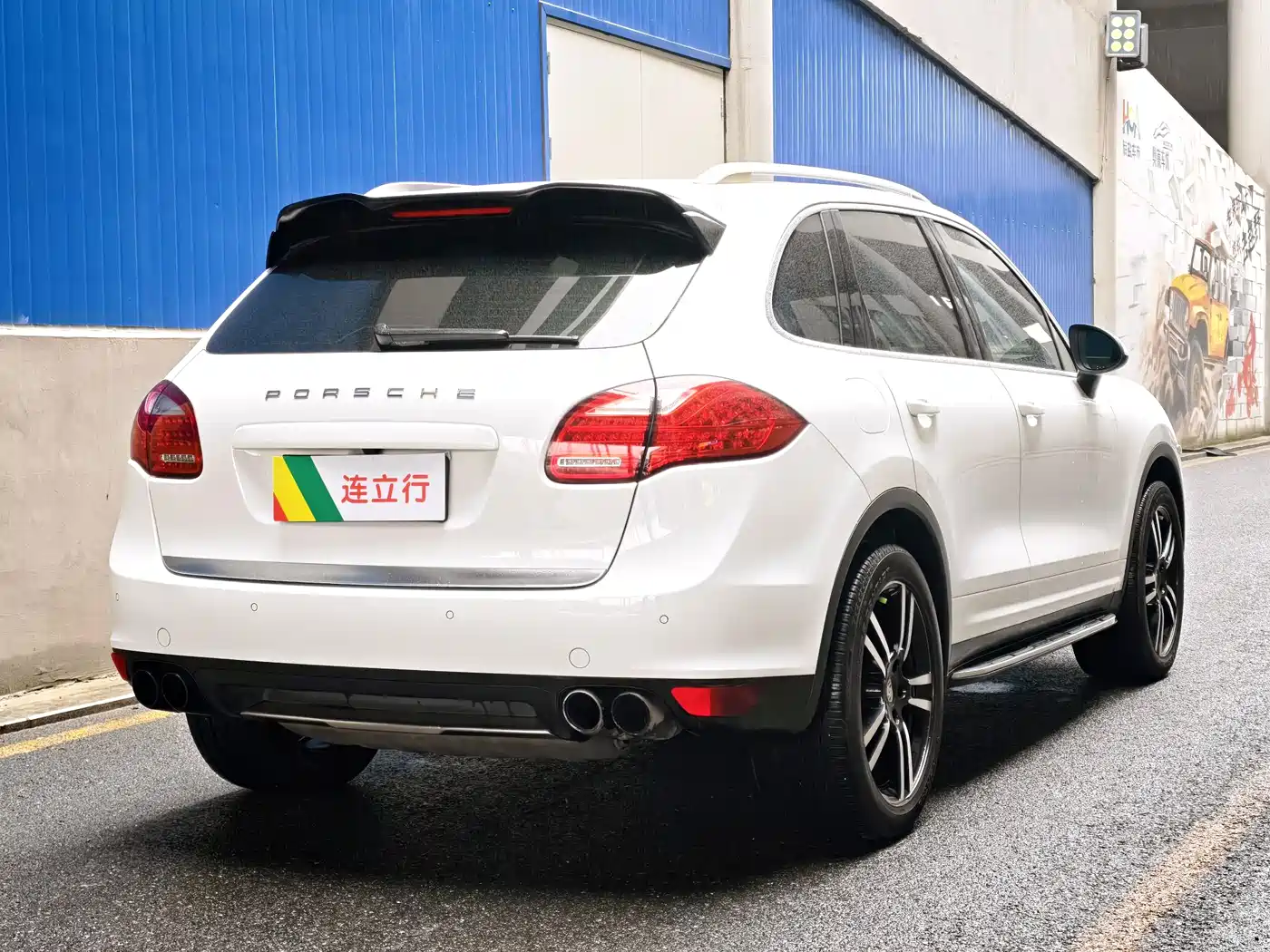 Porsche Cayenne 2014 Cayenne Platinum Edition 3.0T фото 4