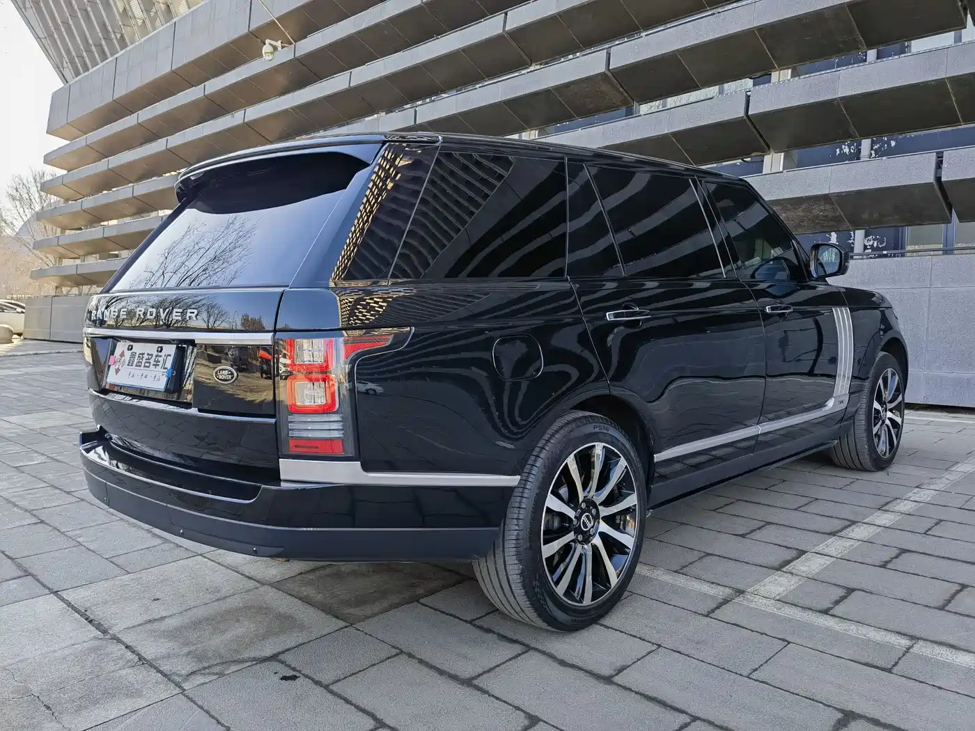 Land Rover Range Rover 2016 3.0 SC V6 Vogue SE Autobiography LWB фото 5