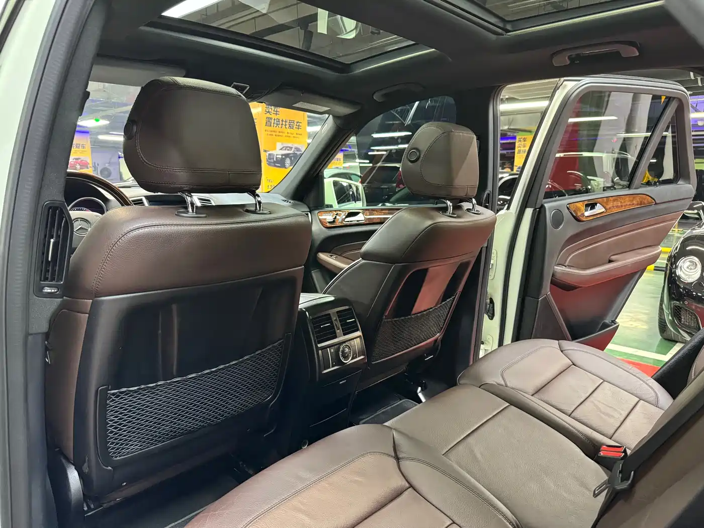 Mercedes-Benz M-Class 2012 Model ML 350 Luxury фото 34
