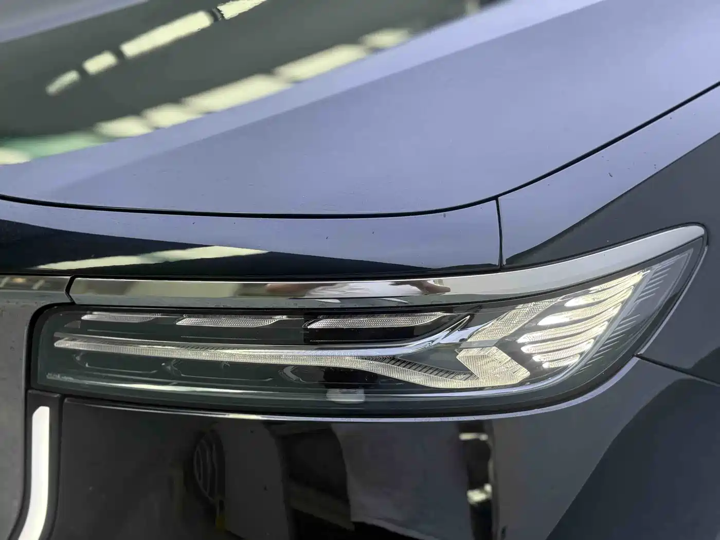 Hongqi H9 2024 2024 2.0T Qi Enjoy Private Fashion Edition