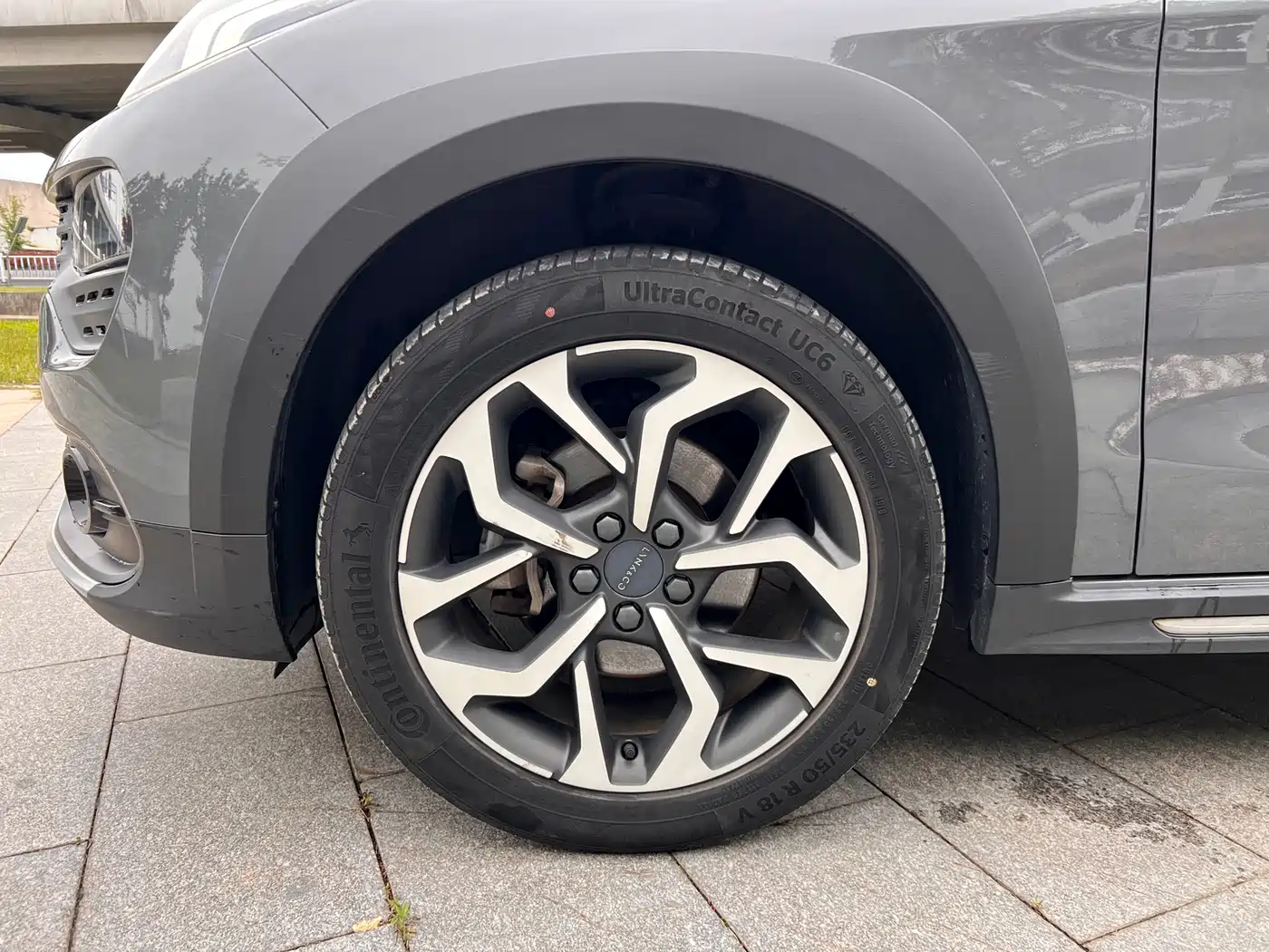 Lynk & Co 02 2018 1.5T DCT 2WD Power Edition China V фото 5