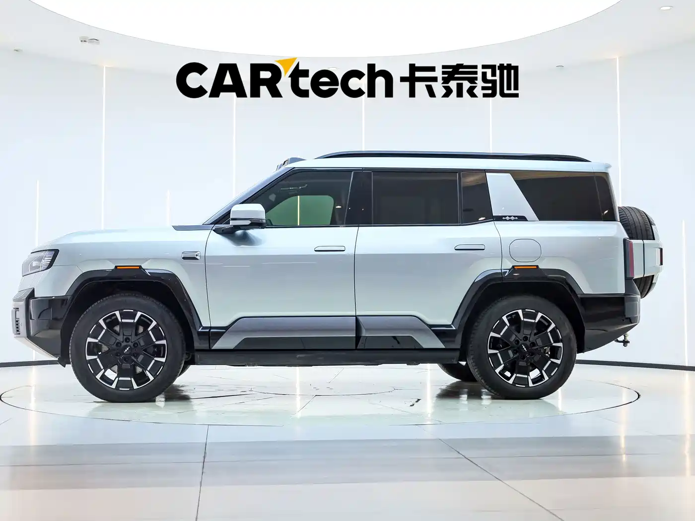 Fang Cheng Bao Leopard 8 2025 2025 Zhiyong Flagship 6-Seater