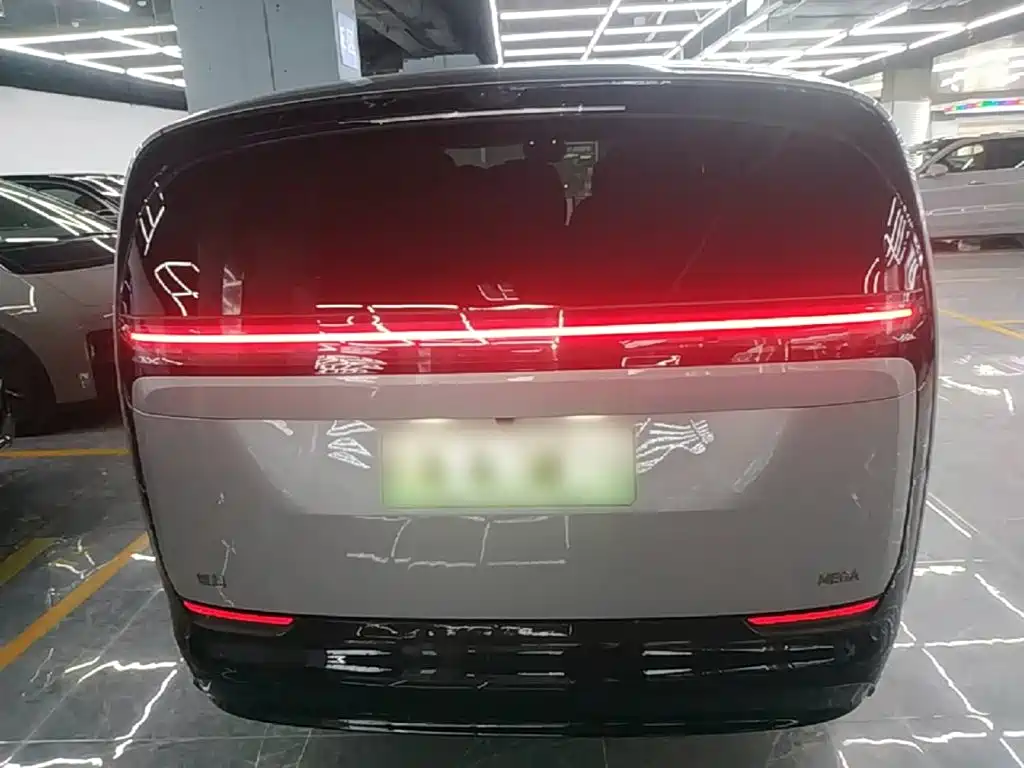 Li Auto MEGA 2024 2024 Ultra