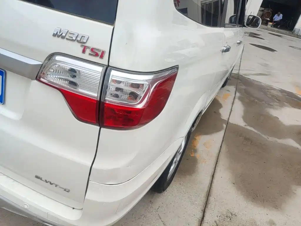 BAIC Weiwang M30 2016 2015 1.5L Comfort Model DAM15