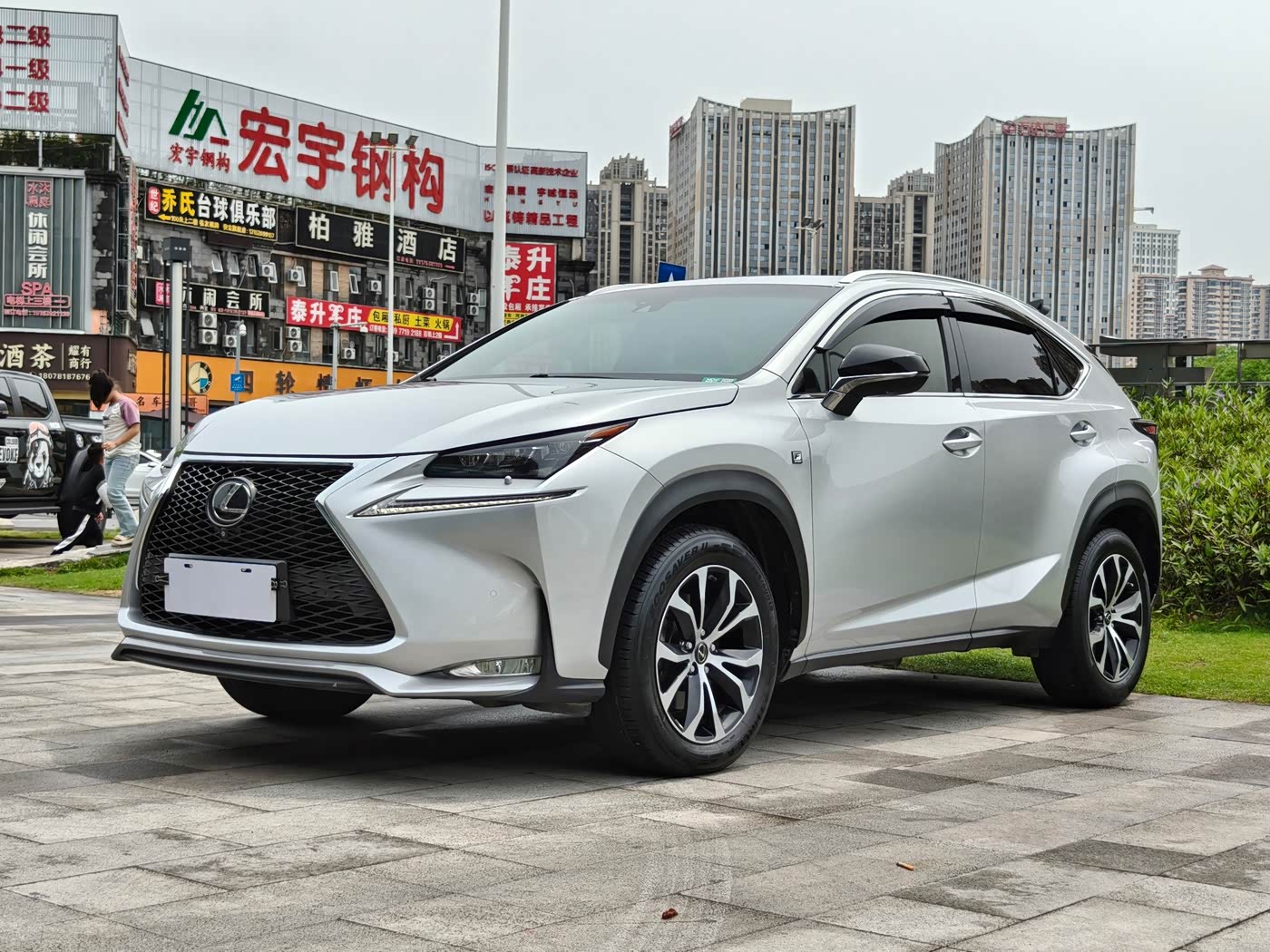 Lexus NX