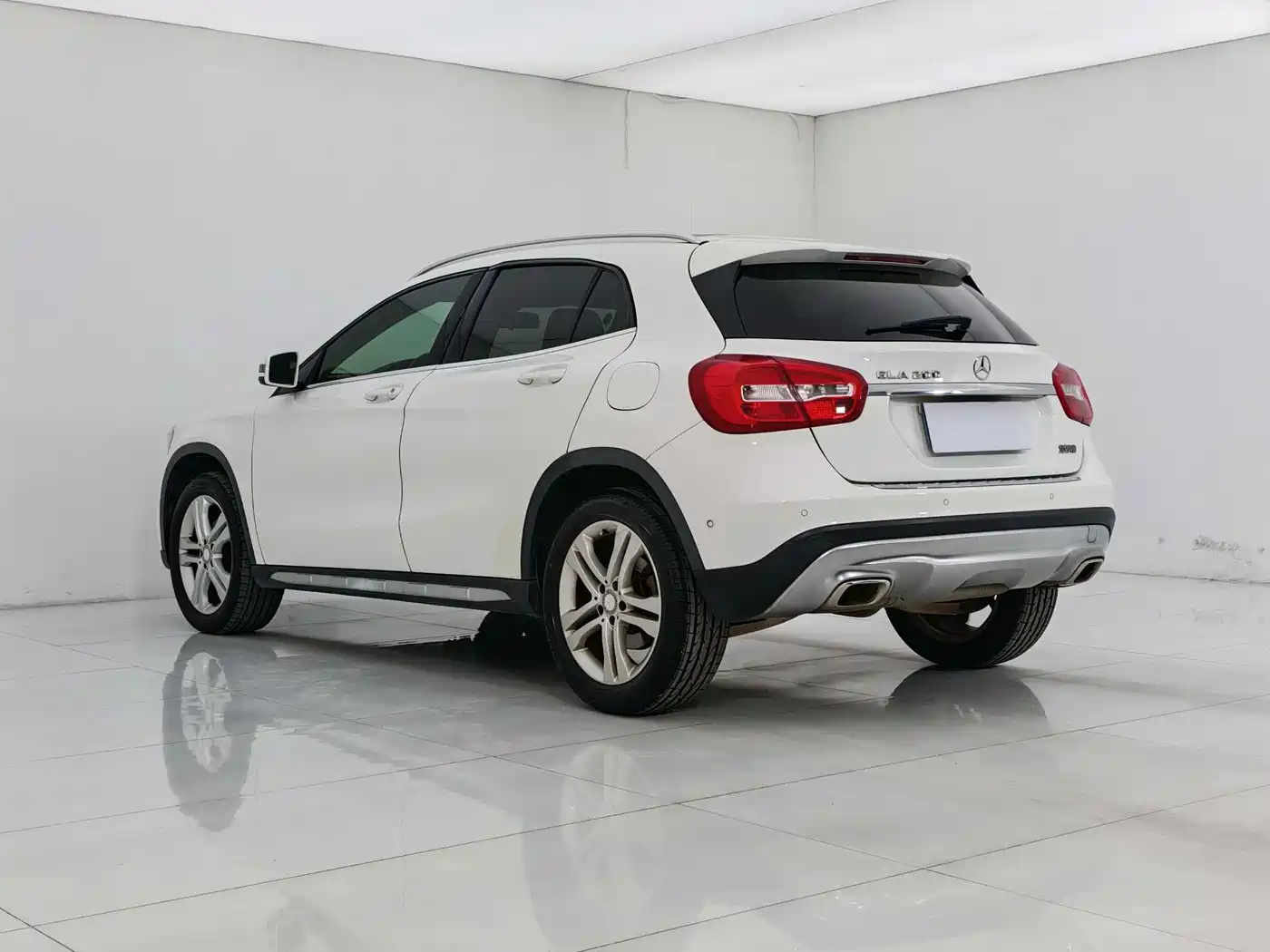 Mercedes-Benz GLA 2016 GLA 200 Dynamic фото 7