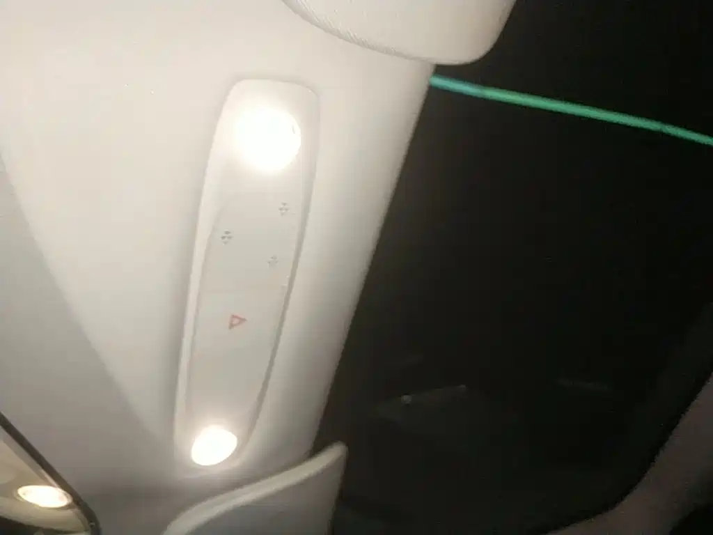 Фото 18 - Tesla Model 3