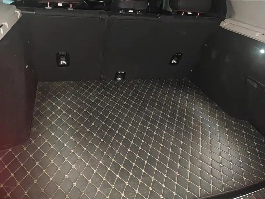 Lynk & Co 01 2017 2.0T AWD Pro фото 4