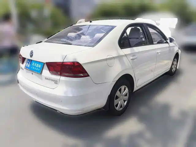 Volkswagen Santana 2015 1.6L Manual Trend Edition — фото 2