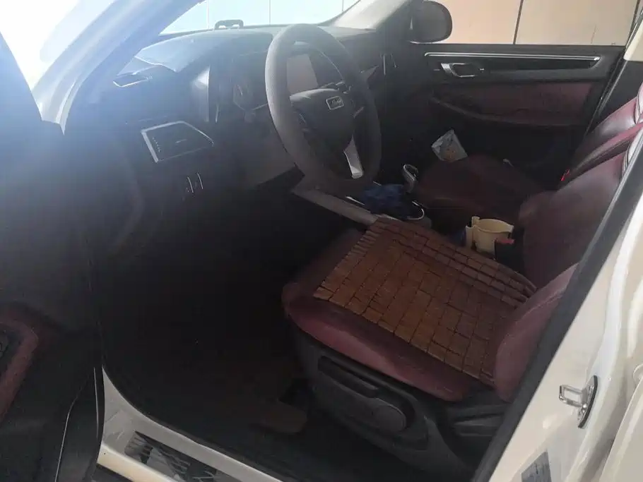 Zotye Damai X5 2016 2017 Upgrade 1.5T CVT Magistrate