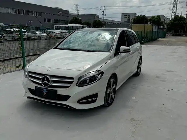  Mercedes-Benz Mercedes-Benz B-Class 2017 B 200 Dynamic