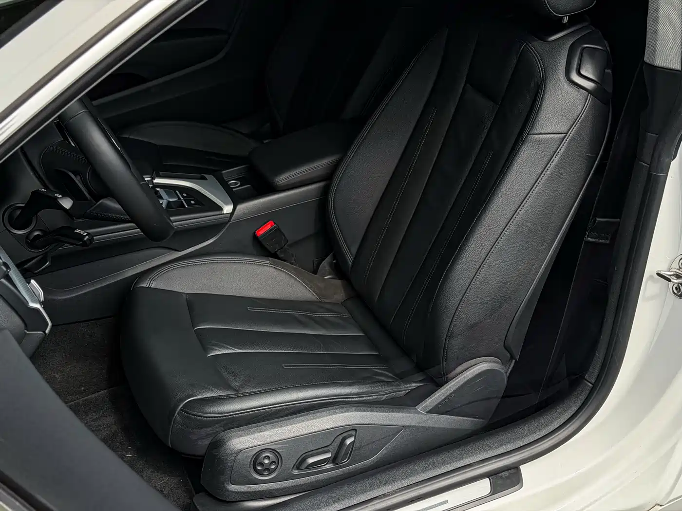 Audi A5 (Import) 2017 Coupe 40 TFSI Style фото 10
