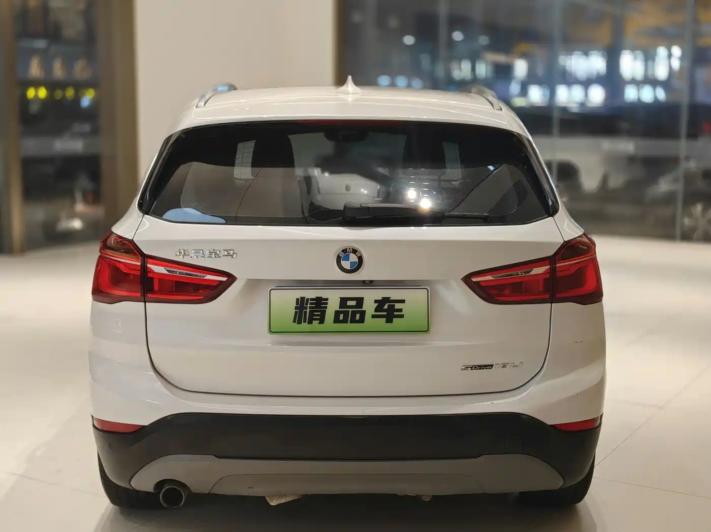 BMW X1 2019 sDrive18Li Fashion Model фото 9