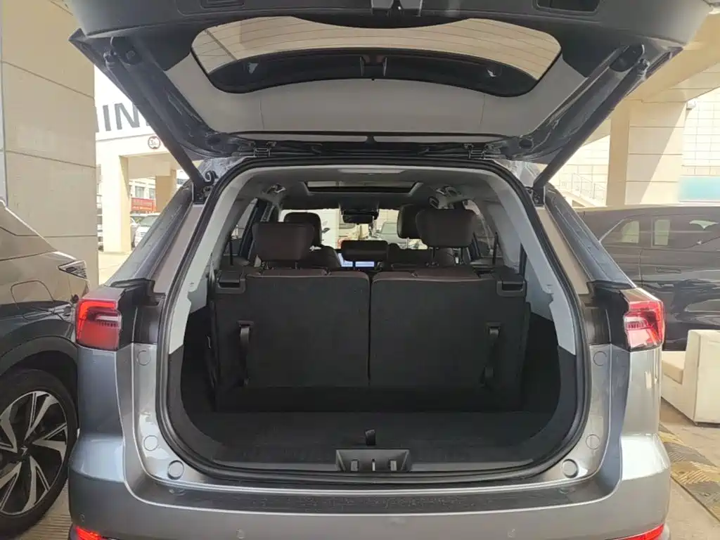 Chery Tiggo 8 PRO 2025 2025 290T 2WD Premium Edition