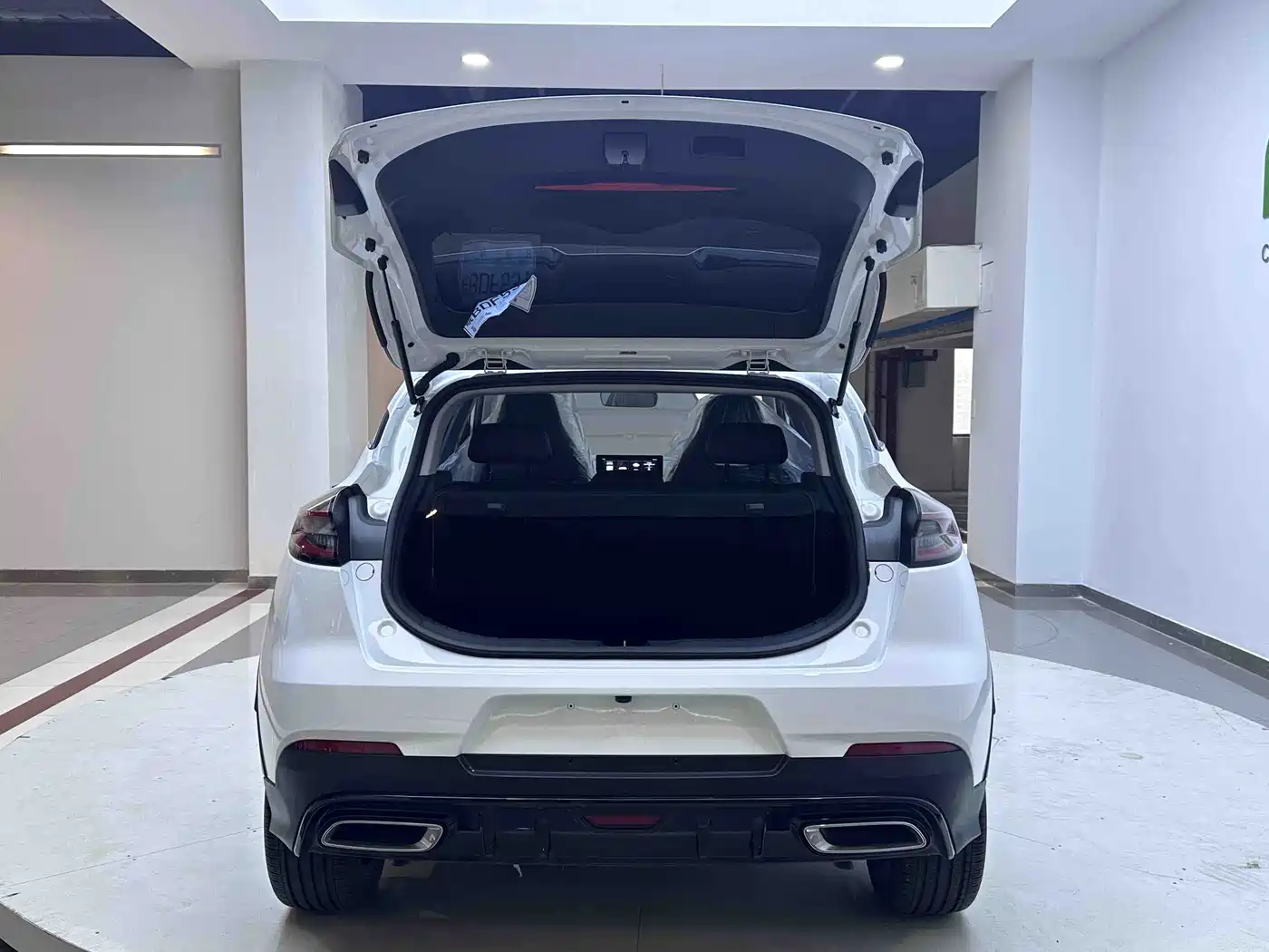 Geely Emgrand S 2023 2022 1.4T CVT Crossover Player
