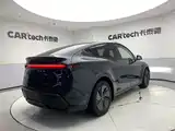 صورة 5 - Tesla Model Y