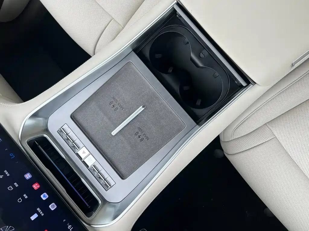 Denza N8L 2025 2025 Standard
