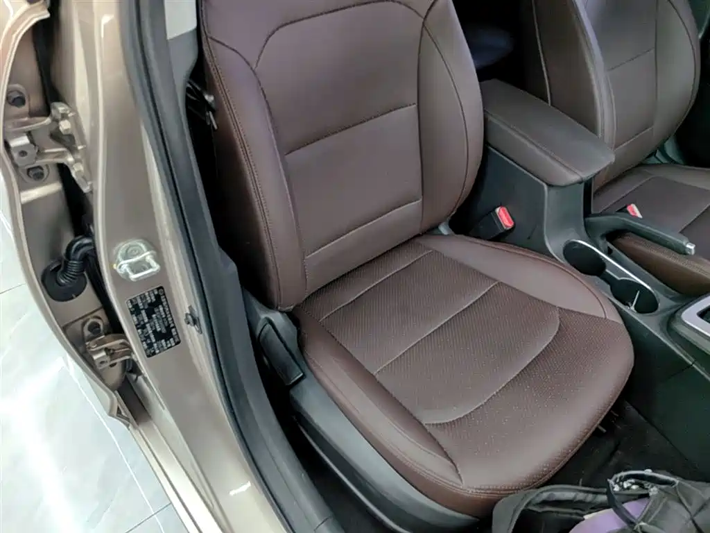 Hyundai Elantra 2016 1.6L Auto Smart·Luxury Edition фото 25