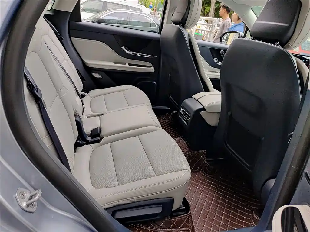 Lincoln Adventurer 2025 2023 2.0T 2WD Zunxiang Edition