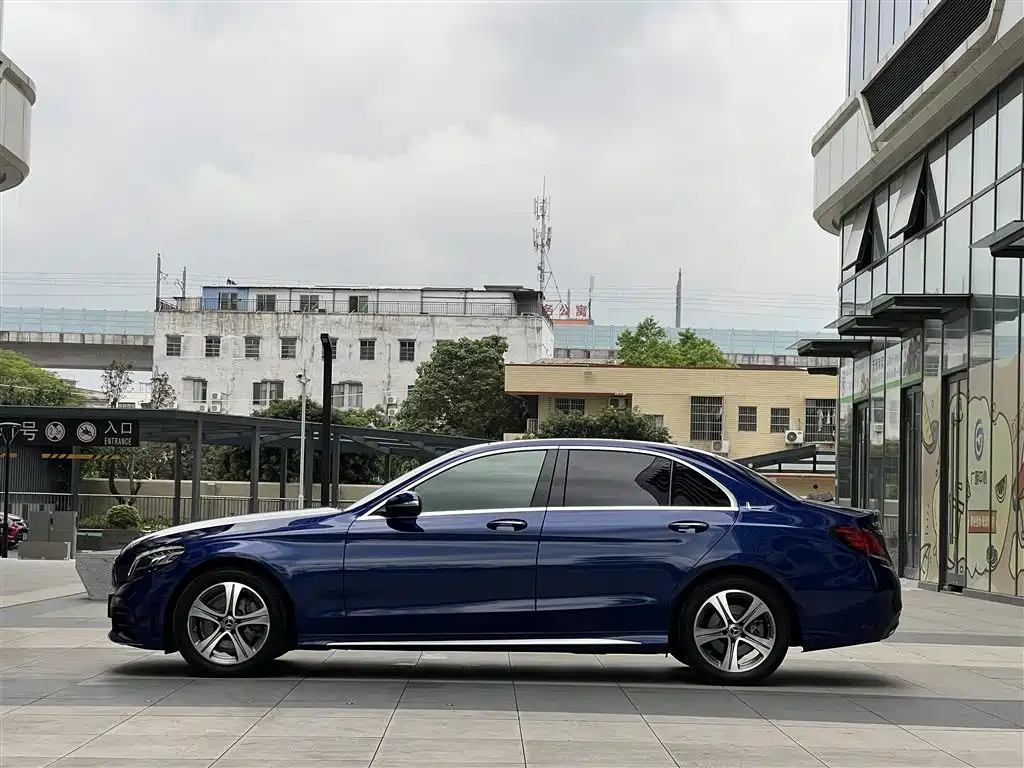 Mercedes-Benz C-Class 2020 C 260 L Sport фото 29