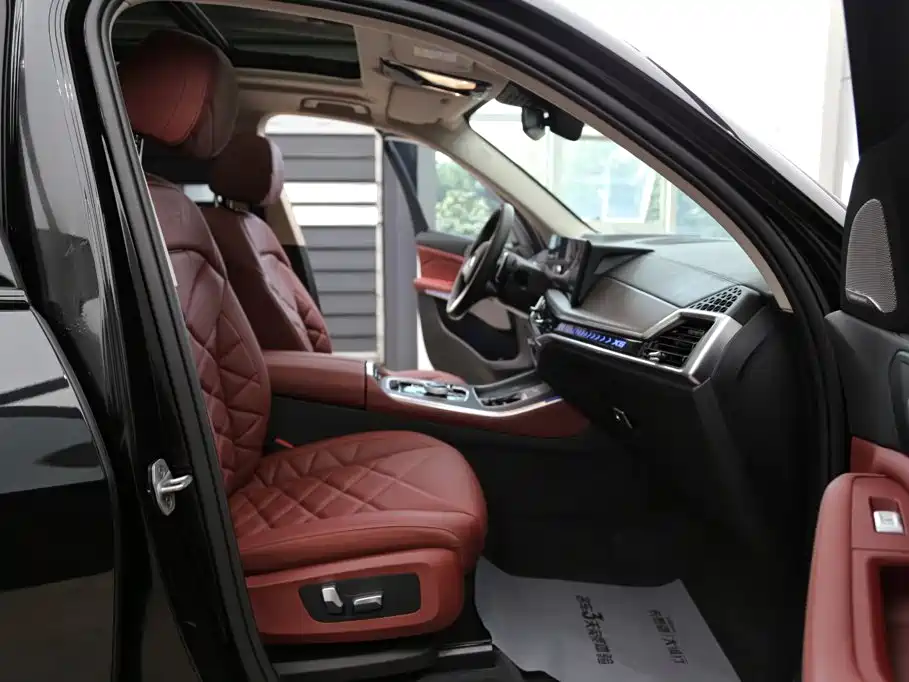 Photo 22 - BMW X5