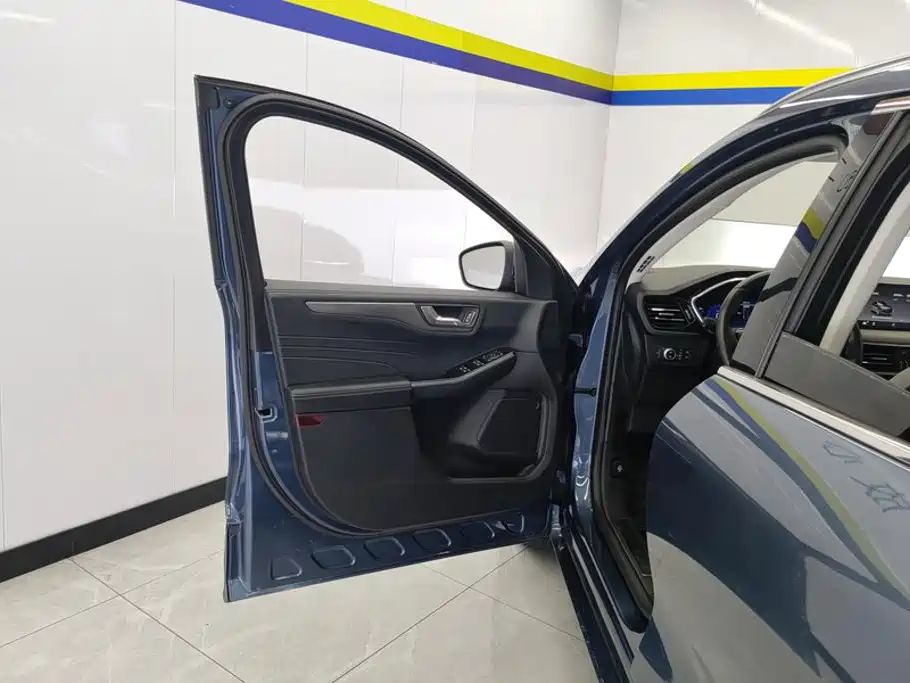 Ford Escape 2020 2020 EcoBoost 245 AWD Premium Edition