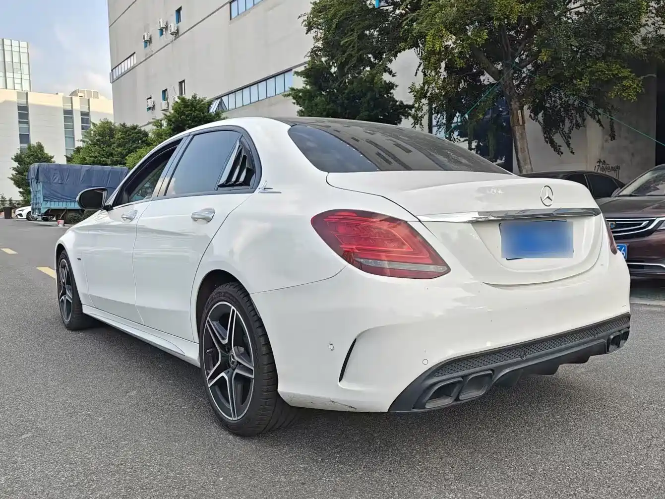 Фото 16 - Mercedes-Benz C-Class