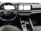 Фото 12 - Geely Binrui