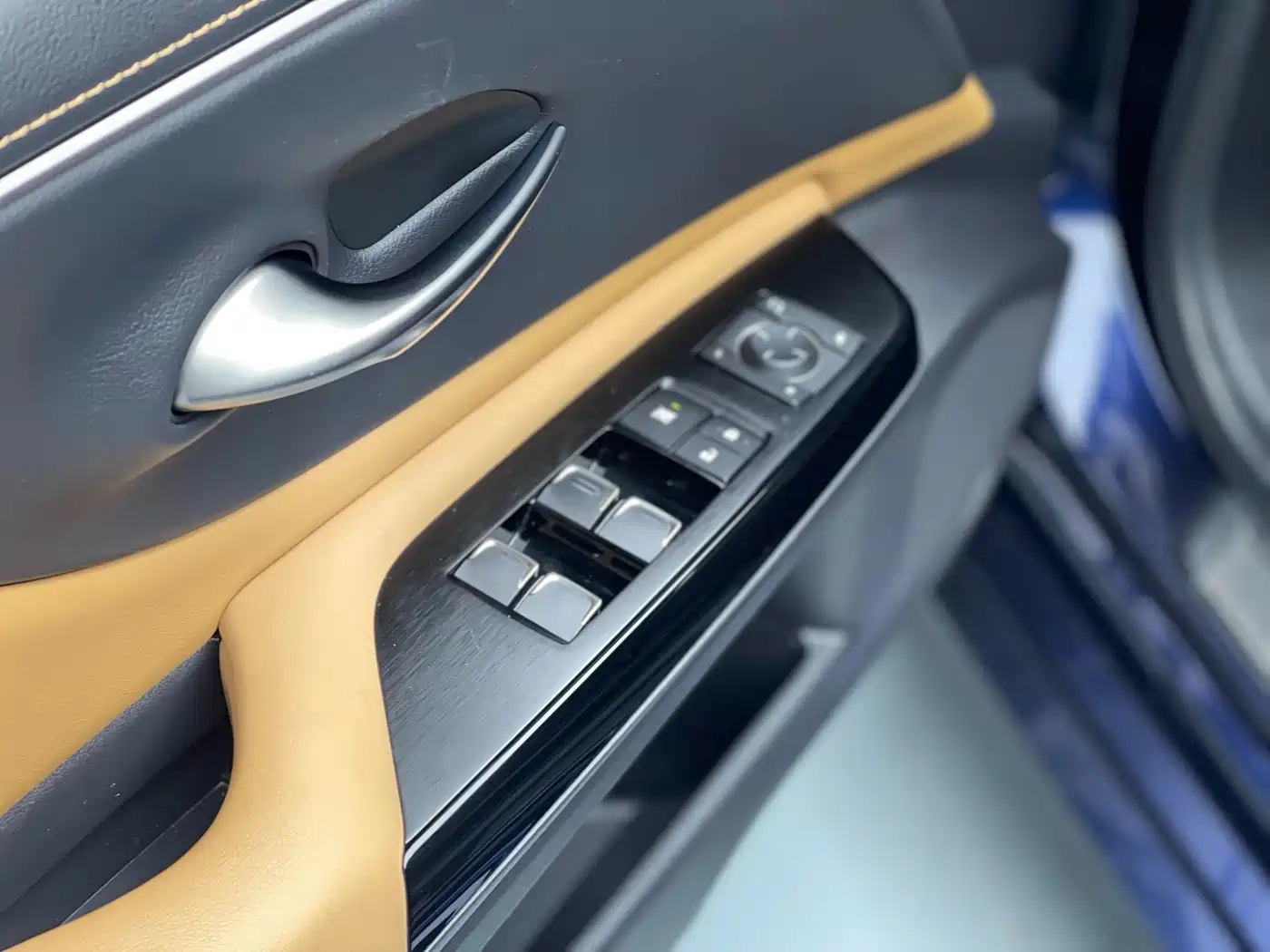 Lexus ES 2022 200 Excellence Edition фото 19