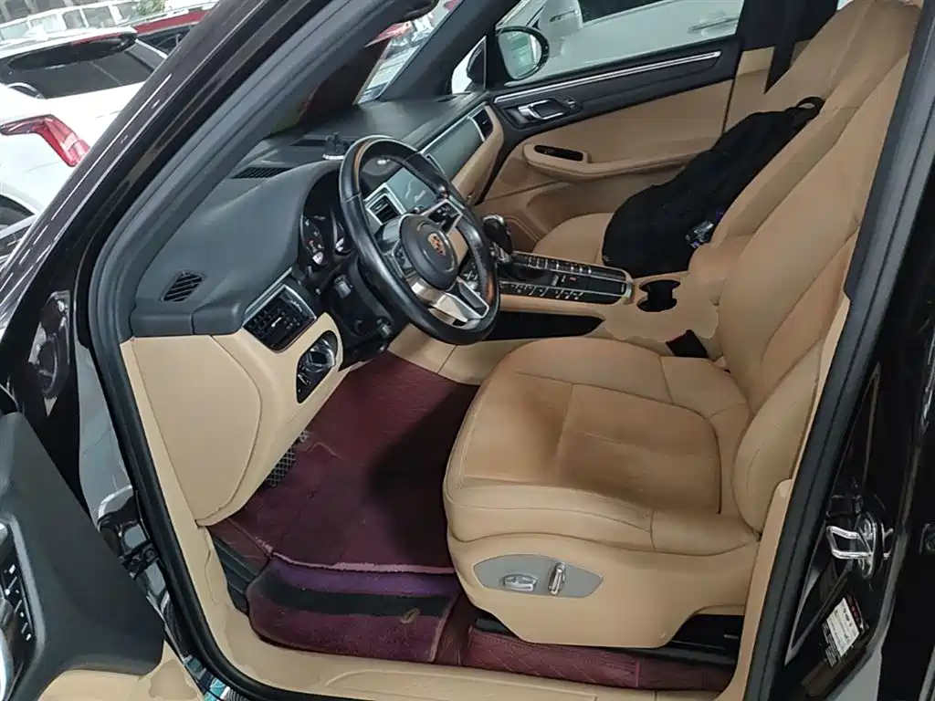 Porsche Macan 2017 Macan 2.0T фото 15