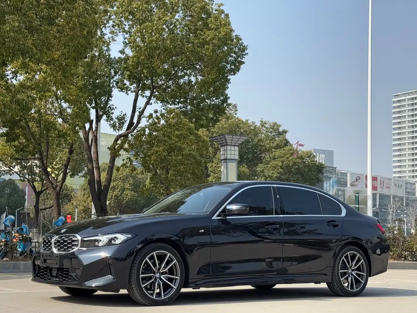 BMW 3 Series 2025 325Li M Sport Package фото 2