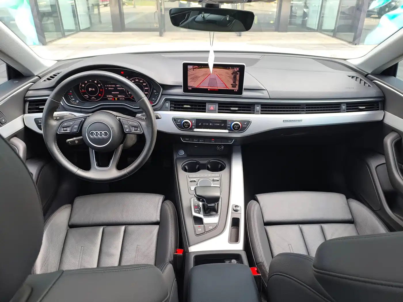 Фото 24 - Audi A5 (Import)