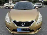 Photo 2 - Nissan Tiida