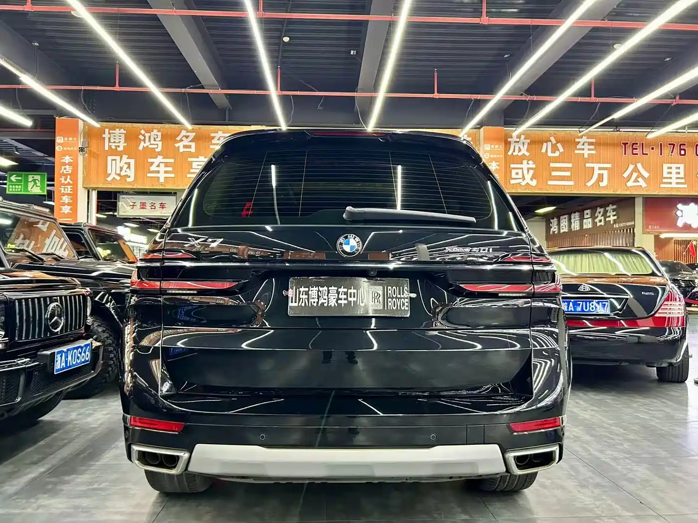 Фото 19 - BMW X7