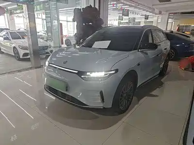 Leapmotor C11