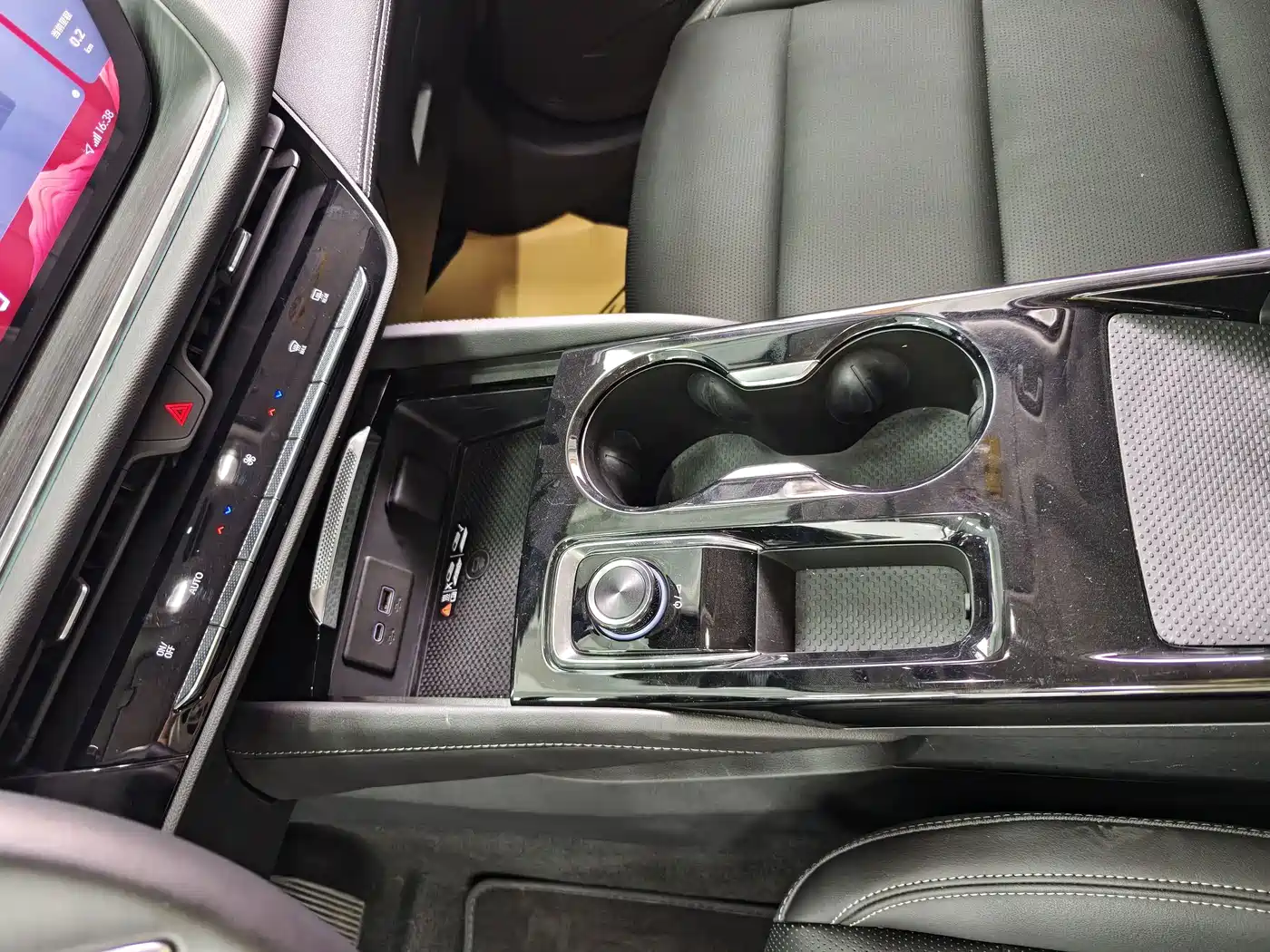 Buick Envision S 2025 2025 25T Premium Platinum Edition