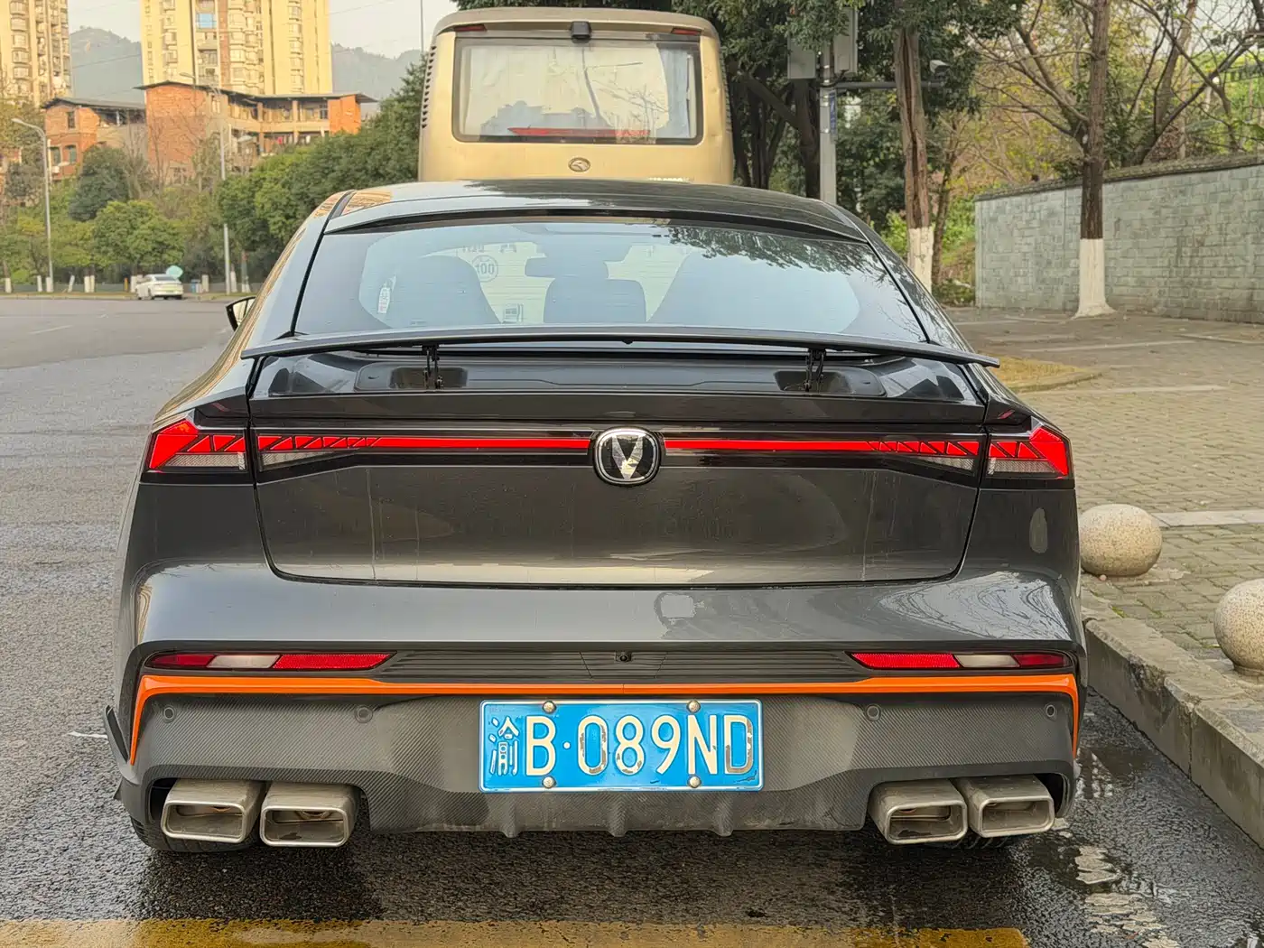 CHANGAN UNI-V