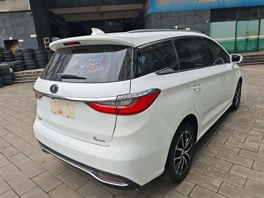 BYD Song MAX 2018 2017 1.5T Auto Smart Luxury 7-Seater