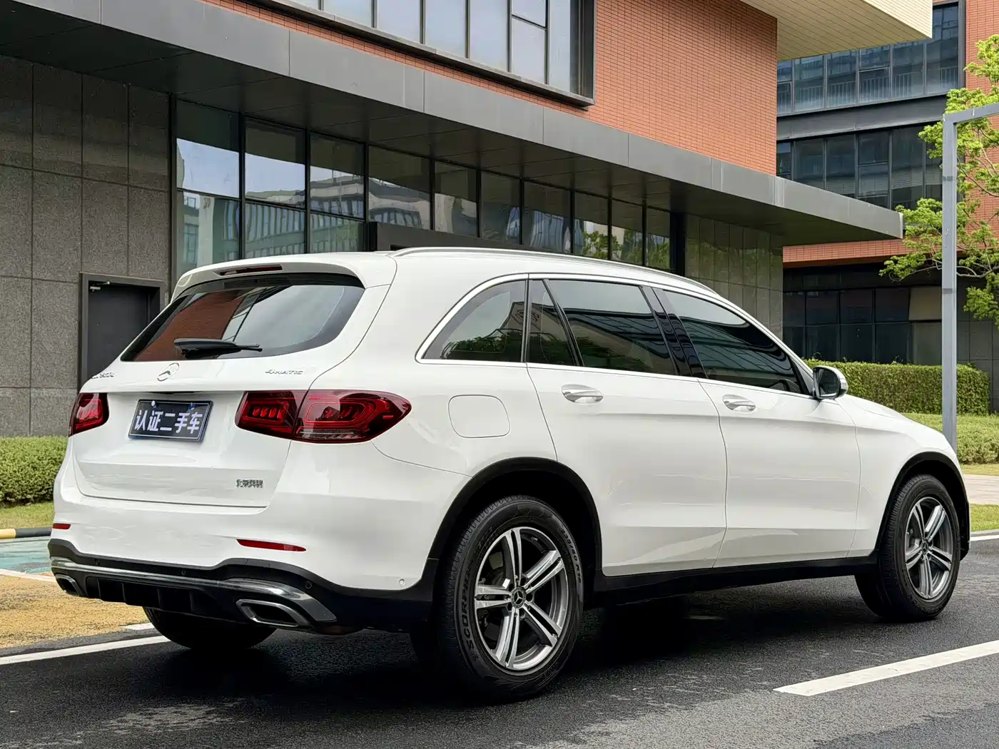 Mercedes-Benz GLC 2020 GLC 260 L 4MATIC Luxury фото 9