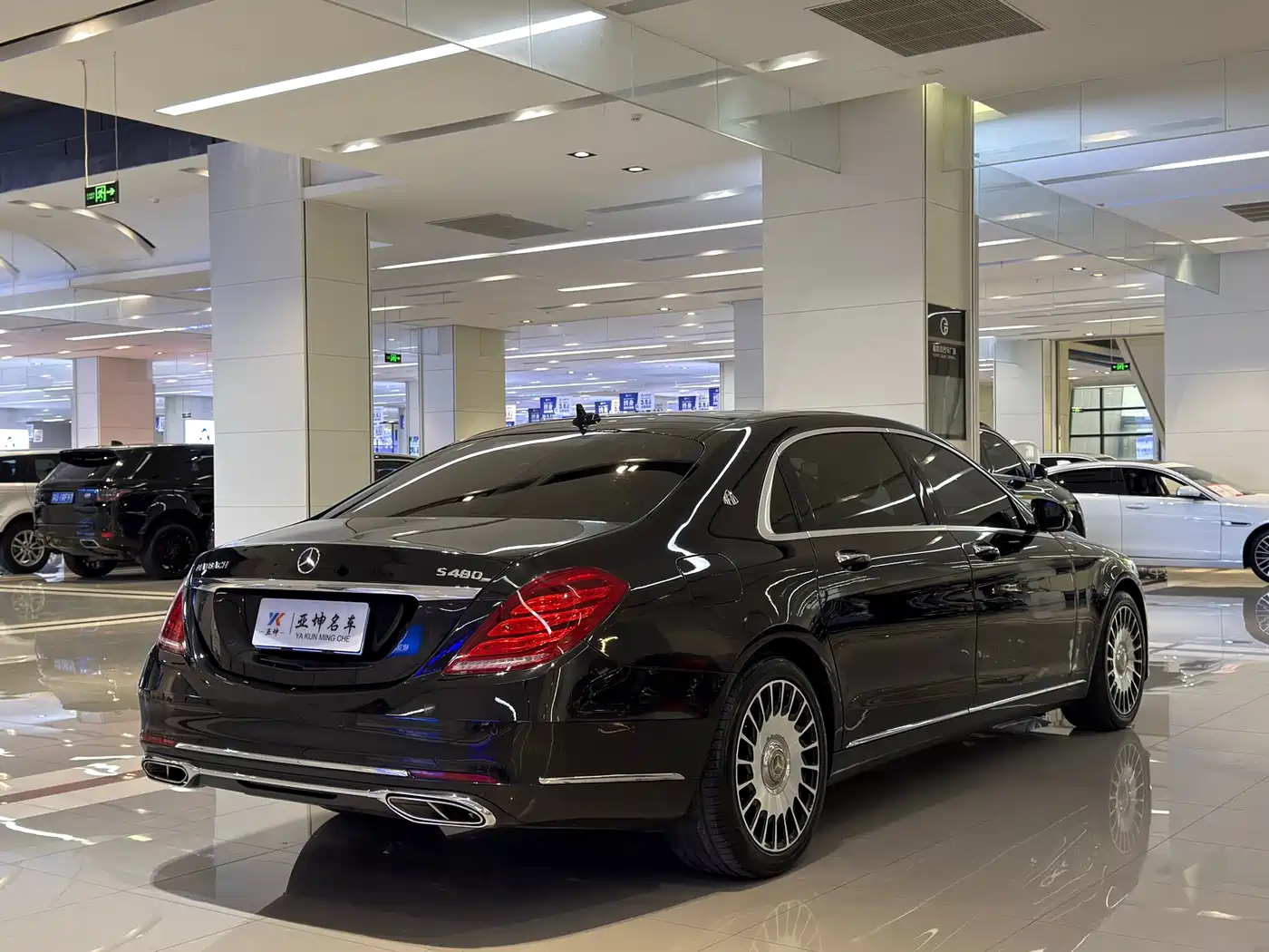 Mercedes-Benz Maybach S-Class 2015 S 400 4MATIC фото 6