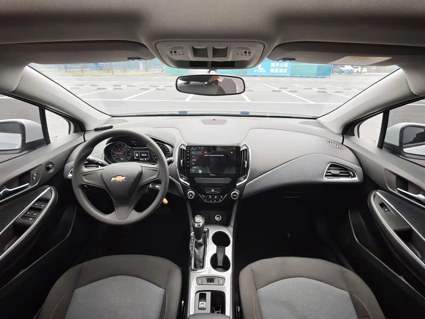 Chevrolet Cruze 2018 2018 320 Automatic Pioneer Sunroof Edition