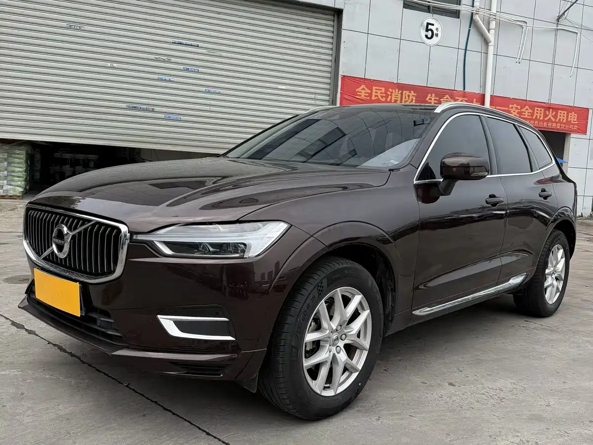 VOLVO XC60