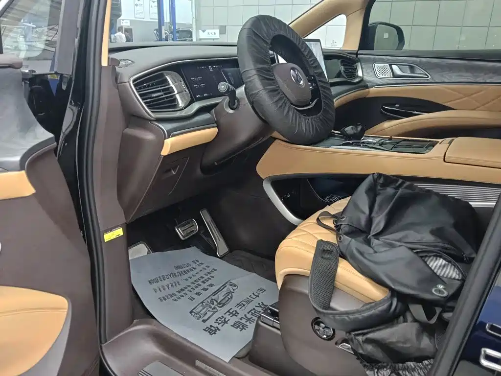 Denza D9 2026 2025 DM-i Smart Driving Edition 1020 AWD Flagship