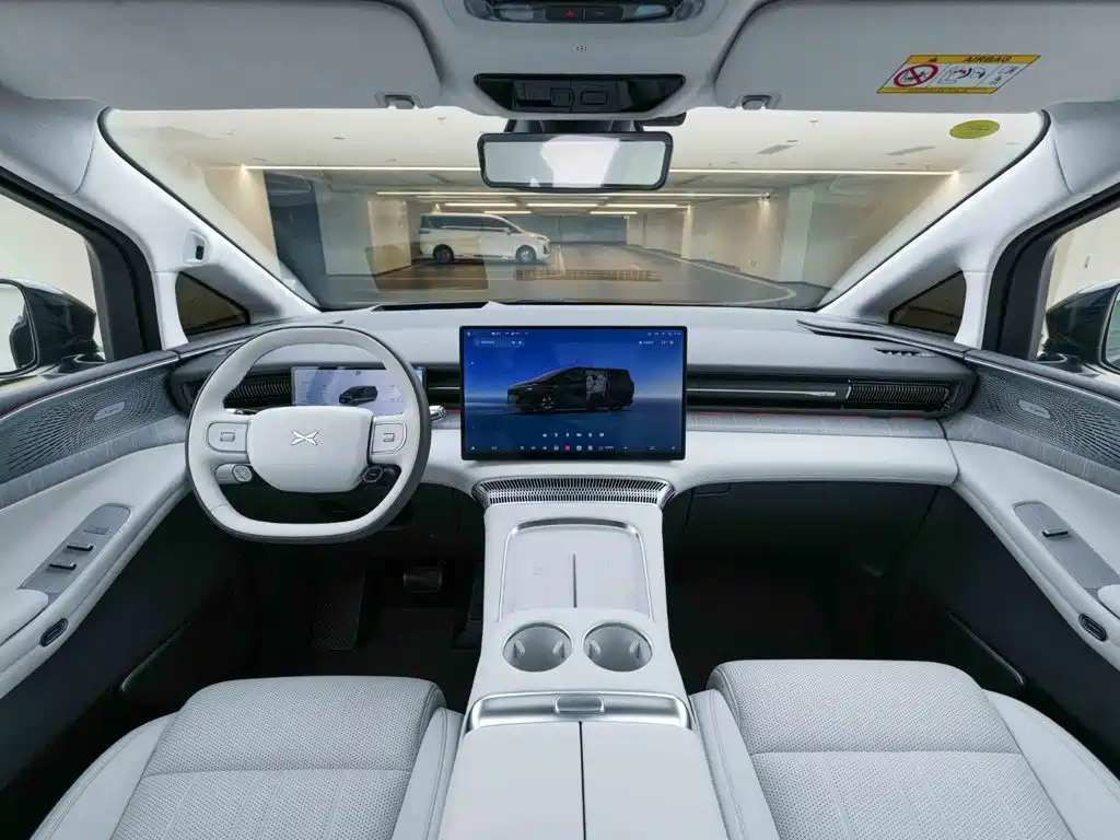 XPeng X9 2026 2025 Extended Range Edition