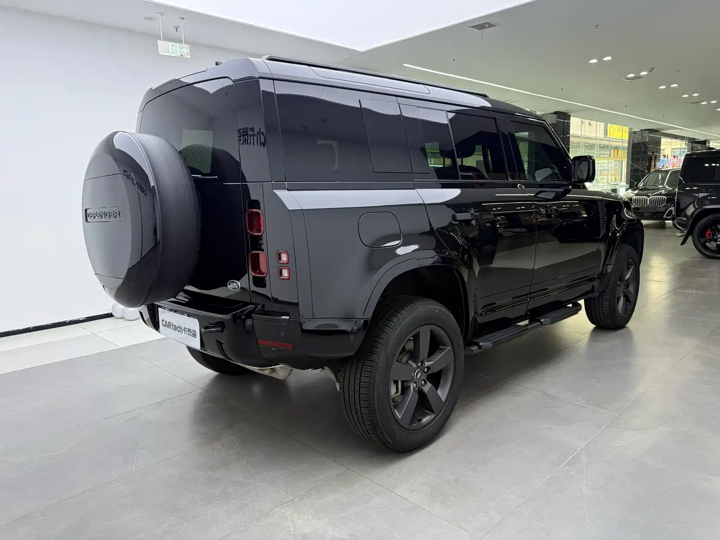 Land Rover Defender 2025 2025 110 3.0T P400 -Dynamic HSE