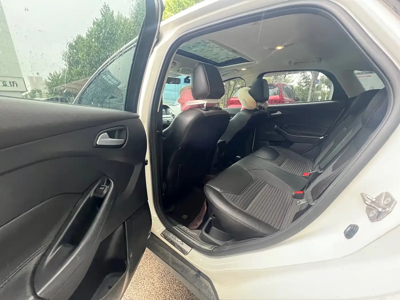 Photo 5 - Ford Focus